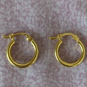 🆕 18k Stamped Saudi Gold Earrings